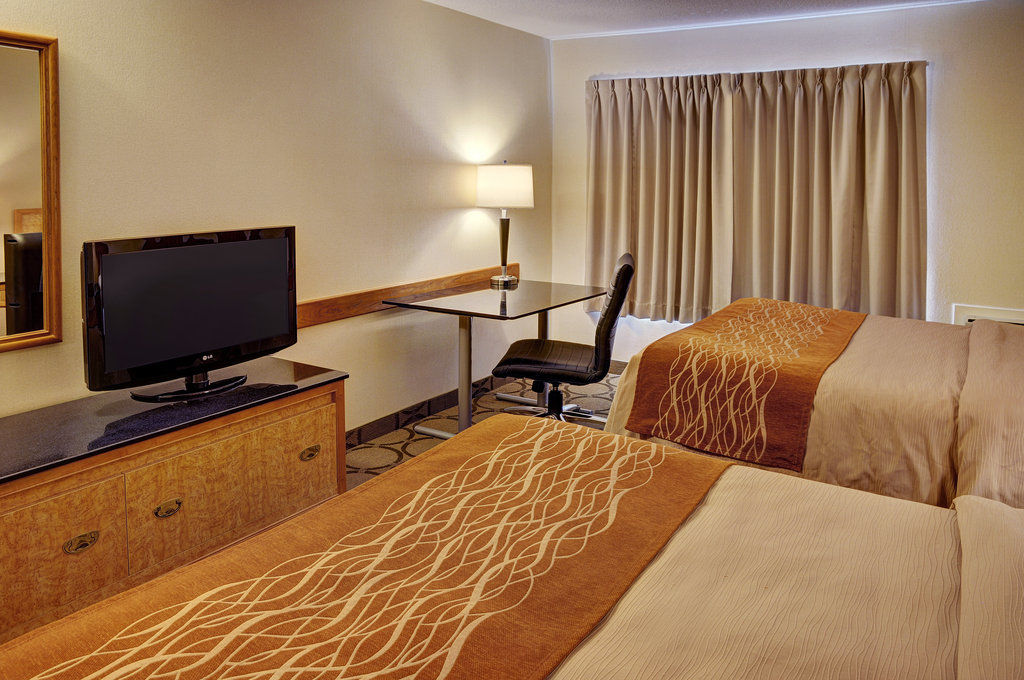 Comfort Inn Тетфорд Майнз Екстер'єр фото